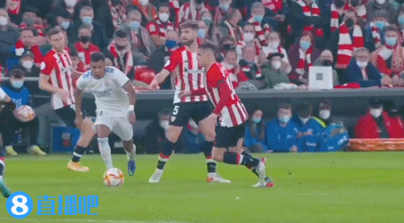 湖人vs雄鹿前瞻：詹姆斯出站成疑，遇弱则强的湖人能否守住主场？