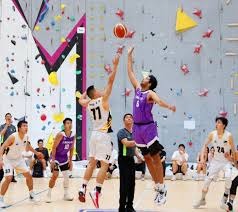 威少拥抱杜兰特！火箭8换1大交易落幕，正式跌入附加赛边缘