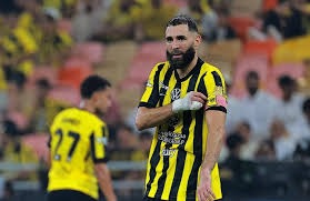 厄德高：欧冠对阵老东家皇马很特别，但现在专注